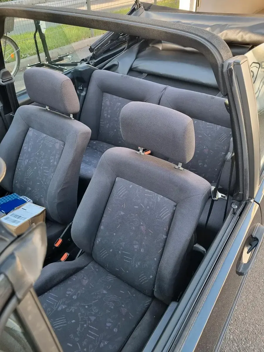 Gebraucht VW Golf Cabriolet 98 PS (72 kW) 1993 Schwarz Cabrio