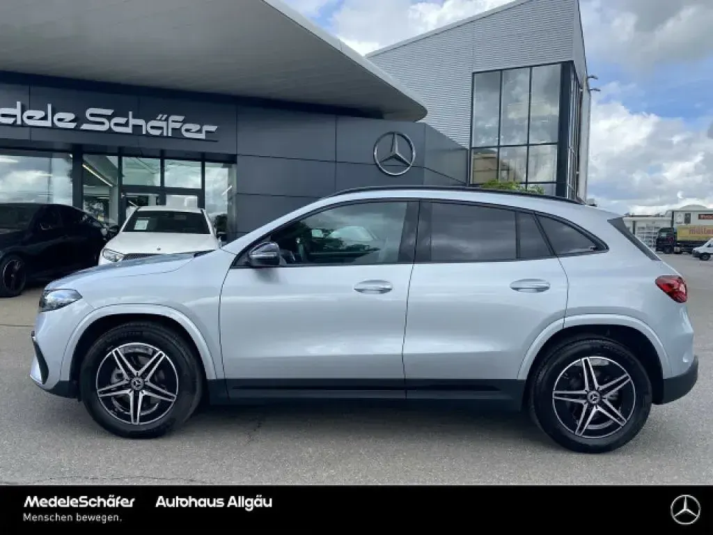 Używany Mercedes EQA250 AMG 139 kW (190 KM) 2025 Srebrny SUV