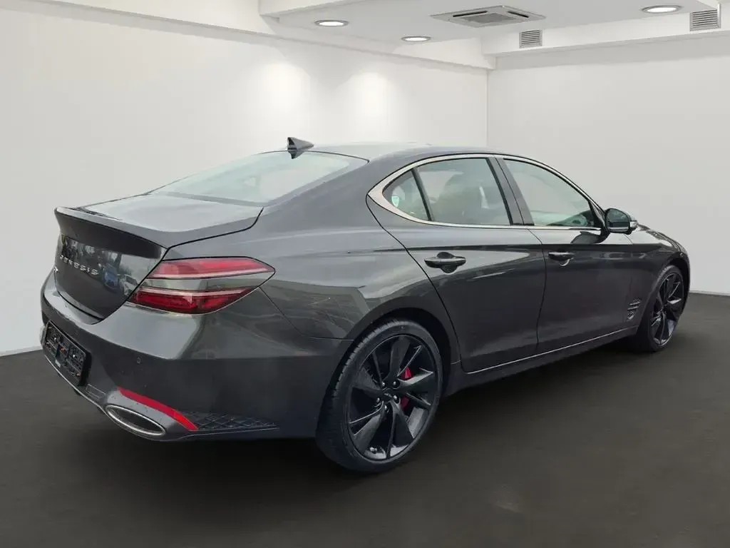 Neu Genesis G70 Sport 245 PS (180 kW) 2025 Silber Limousine