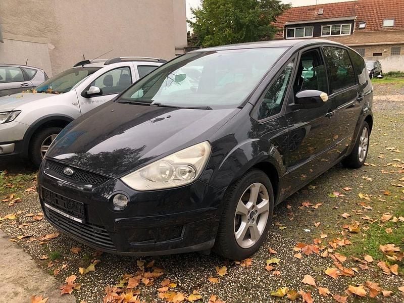 Gebraucht Ford S-MAX Trend 131 PS (96 kW) 2006 Van / Kleinbus