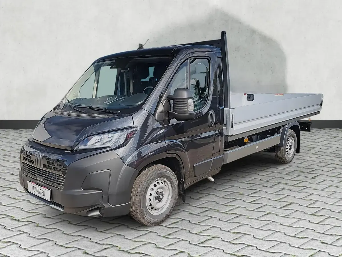 Neu Fiat Ducato 140 PS (102 kW) 2026 Schwarz Van