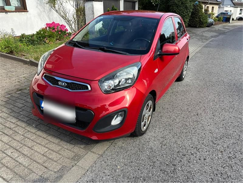 Rot Gebraucht 2013 Kia Picanto 2 Kleinwagen | 4.800 € (Fairer Preis) - Bild 1/4