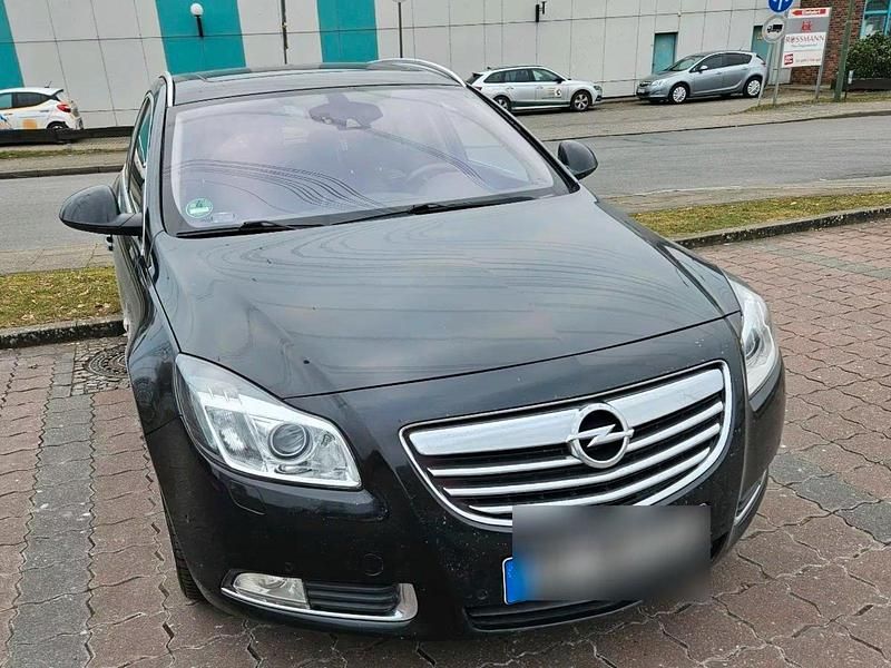 Gebraucht Opel Insignia 160 PS (117 kW) 2009 Schwarz Kombi