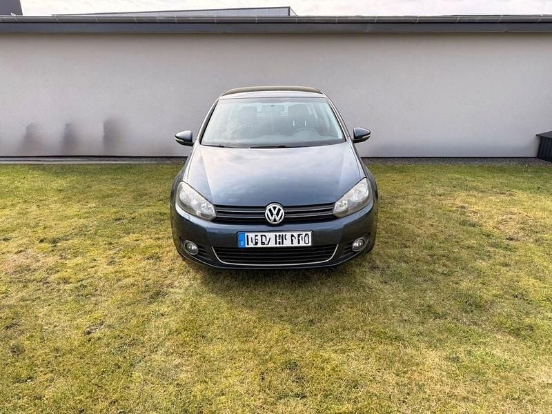 Gebraucht VW Golf VII Highline 140 PS (102 kW) 2012 Blau Limousine