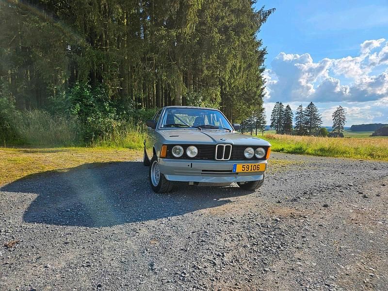 Gebraucht BMW 320 135 PS (99 kW) 1977 Grau
