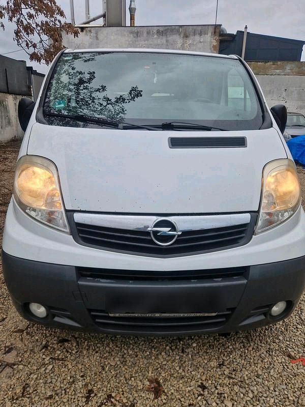 Gebraucht 2010 Opel Vivaro Van / Kleinbus | 2.800 € (Superpreis) - Bild 1/4