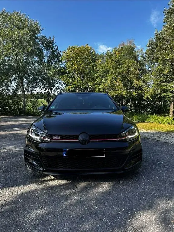 Gebraucht VW Golf VII GTI 245 PS (180 kW) 2019 Schwarz Limousine
