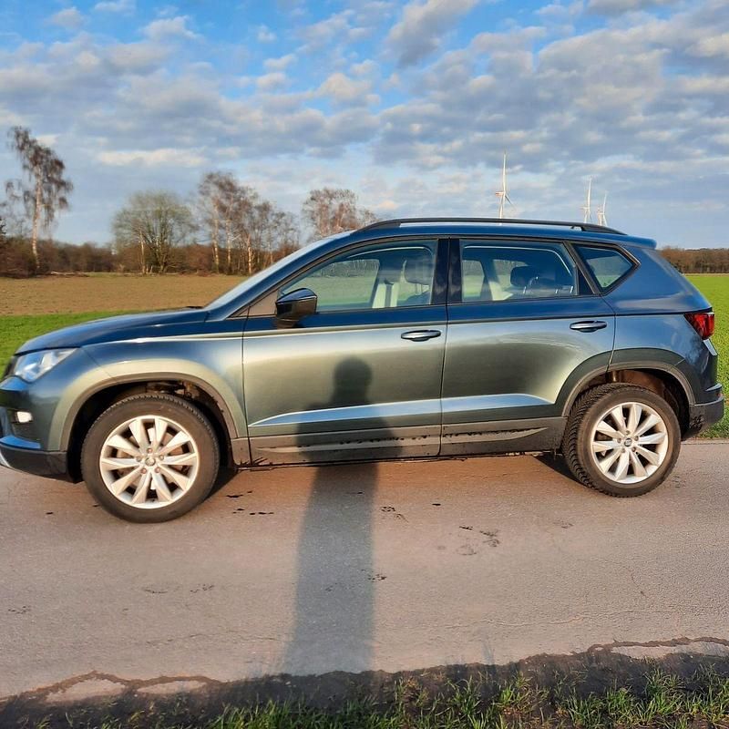 Gebraucht Seat Ateca Style 150 PS (110 kW) 2018 Grau SUV