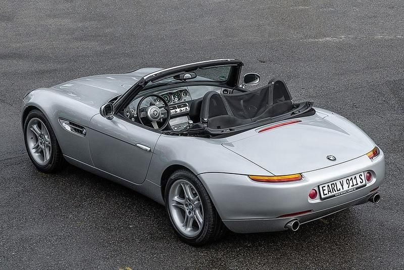 Gebraucht BMW Z8 400 PS (294 kW) 2001 Silber Cabrio