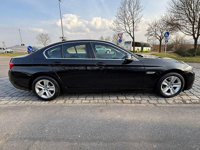 Gebraucht BMW 520 Performance 190 PS (139 kW) 2015 Schwarz Limousine