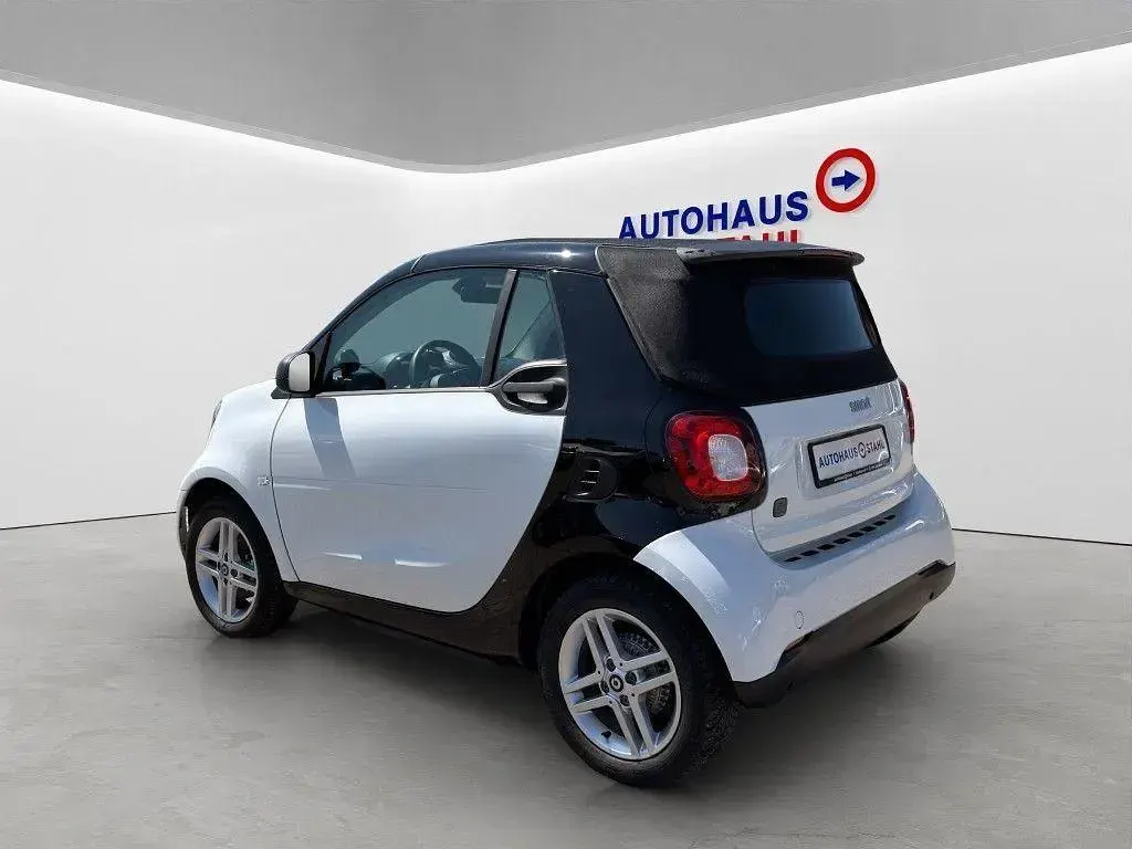 Gebraucht Smart ForTwo Electric Drive 60 kW (82 PS) 2021 Weiß Cabrio