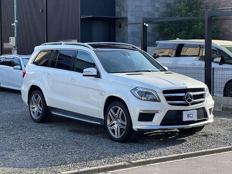 Weiß Gebraucht 2013 Mercedes GL63 AMG AMG SUV | 37.299 € (Guter Preis) - Bild 1/4