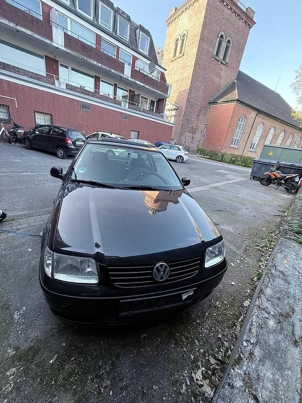 Usata VW Polo 50 CV (36 kW) 2000 Nero Berlina