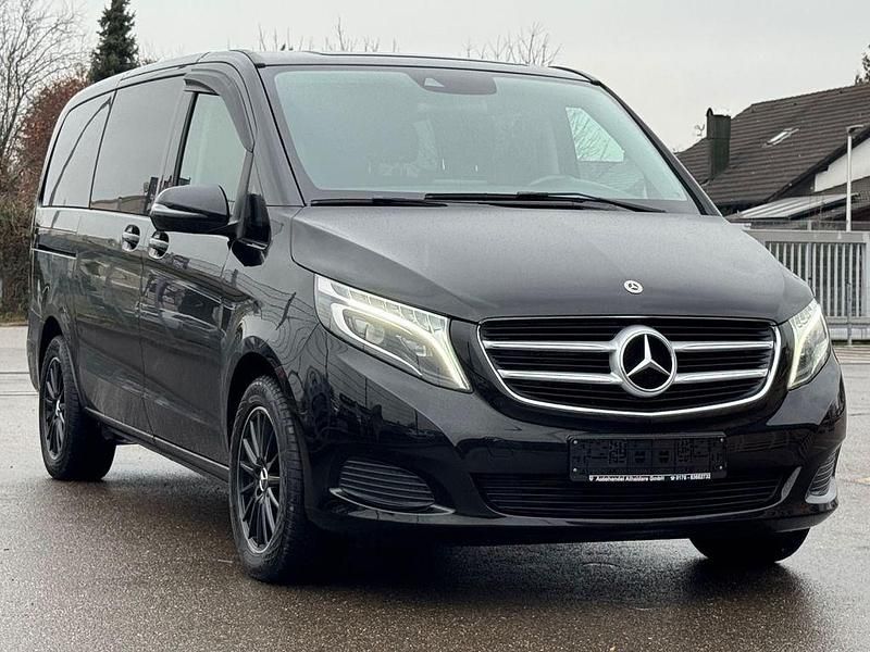 Gebraucht 2019 Mercedes V220 Van / Kleinbus | 28.890 € (Superpreis) - Bild 1/4