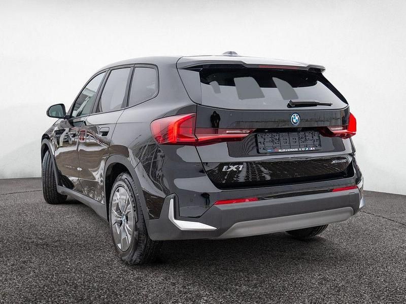 Gebraucht BMW iX1 Performance 230 kW (313 PS) 2023 Schwarz SUV