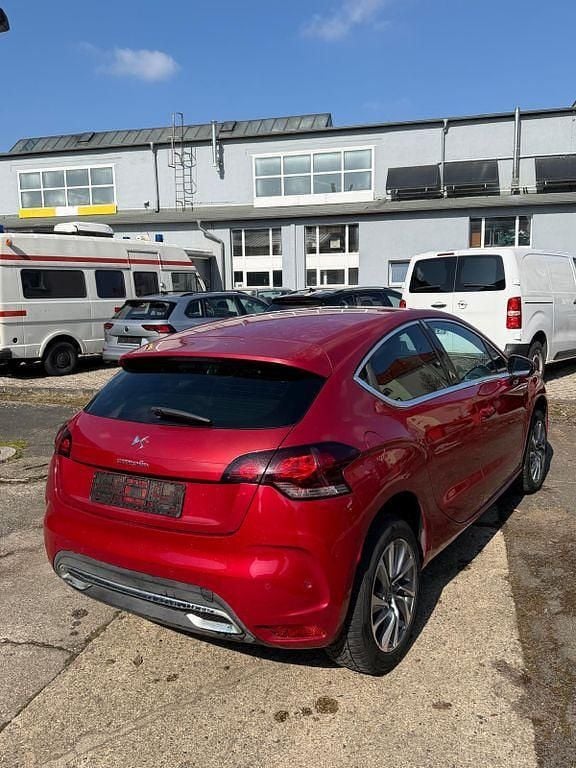 Gebraucht Citroën DS4 So Chic 163 PS (119 kW) 2012 Rot Kleinwagen