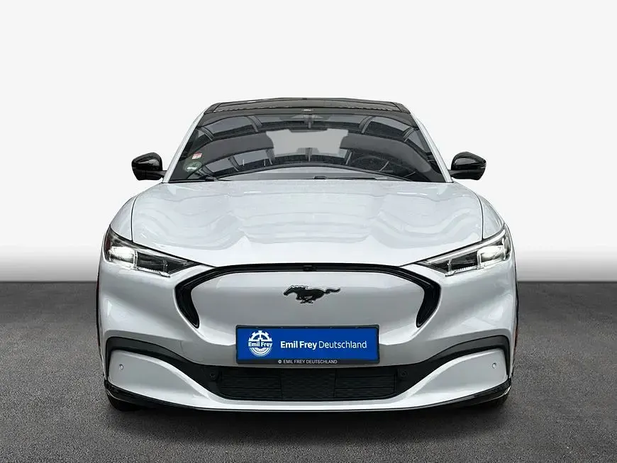 Gebraucht Ford Mustang Mach-E 197 kW (269 PS) 2022 Weiss SUV