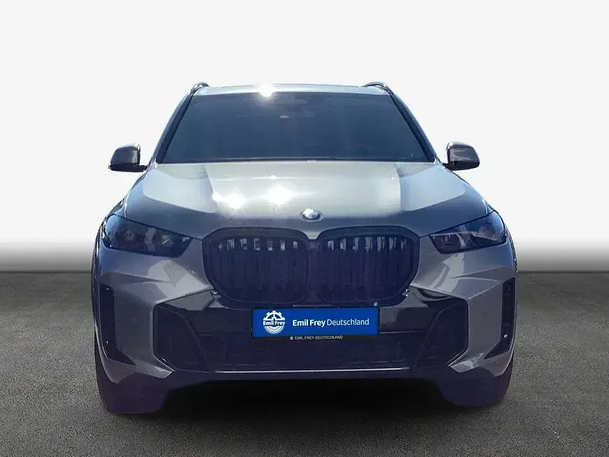 Neu BMW X5 Sport Line 340 PS (250 kW) 2026 Skyscraper grau metallic SUV