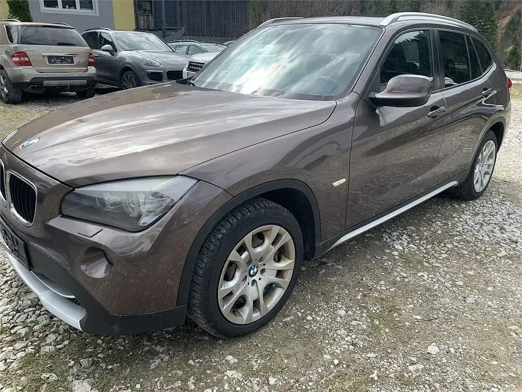Używany BMW X1 Performance 143 KM (105 kW) 2011 Brązowy SUV