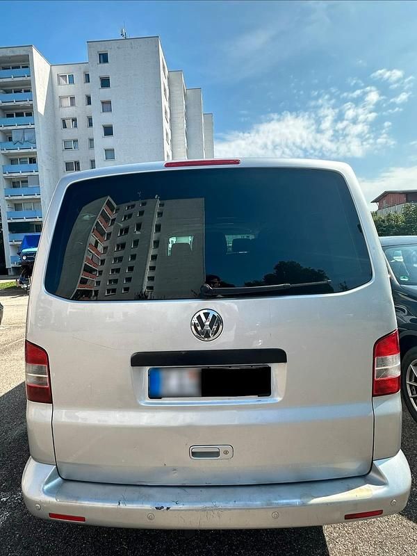 Gebraucht VW T5 131 PS (96 kW) 2006 Grau Van