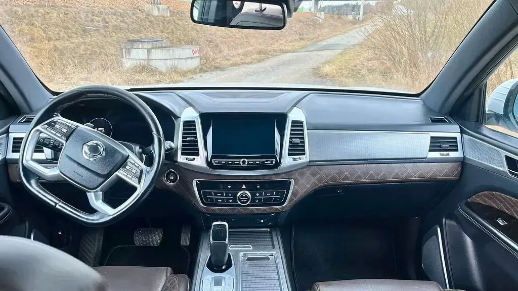 Gebraucht SsangYong Rexton 203 PS (149 kW) 2022 Weiß SUV