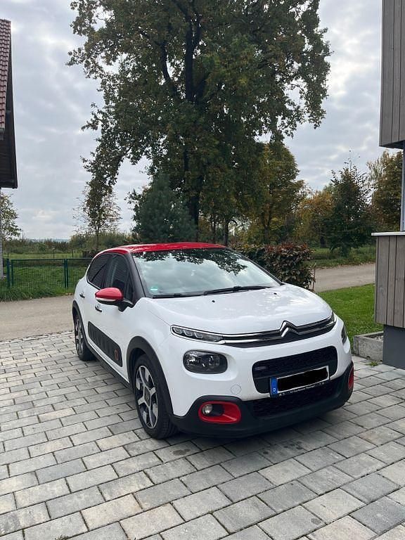 Weiß Gebraucht 2017 Citroën C3 PureTech Kleinwagen | 9.800 € (Etwas zu teuer) - Bild 1/4