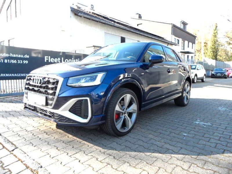 Blau Gebraucht 2022 Audi Q2 S-Line SUV | 28.500 € (Guter Preis) - Bild 1/4