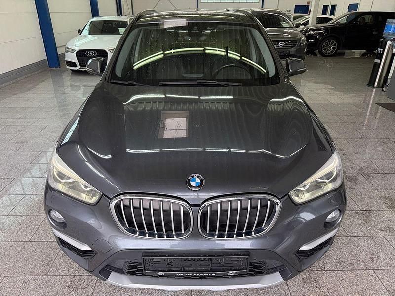 Gebraucht BMW X1 xLine 150 PS (110 kW) 2016 Grau SUV