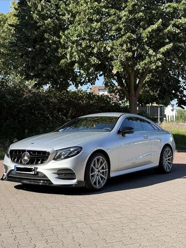 Gebraucht Mercedes E400 333 PS (244 kW) 2017 Grau Coupé