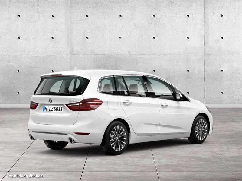 Gebraucht BMW 218 Luxury Line 150 PS (110 kW) 2022 Alpinweiss iii Van / Kleinbus