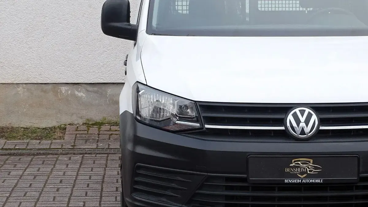 Gebraucht VW Caddy 102 PS (75 kW) 2016 Weiß Van / Kleinbus