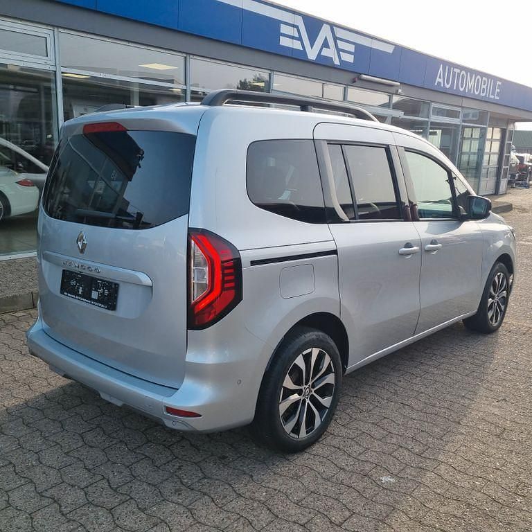 Gebraucht Renault Kangoo Techno 116 PS (85 kW) 2024 Grau Van / Kleinbus