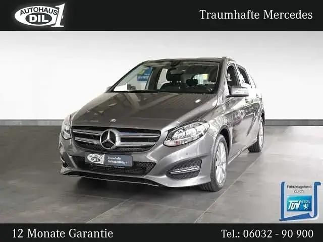 Grau Gebraucht 2017 Mercedes C63 AMG AMG Kombi | 35.990 € (Fairer Preis) - Bild 1/2