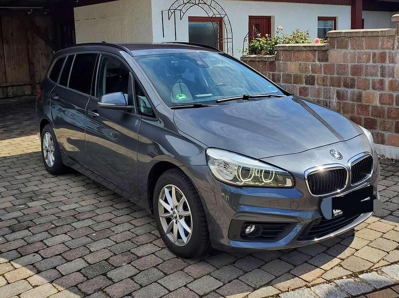 Gebraucht BMW 218 150 PS (110 kW) 2018 Grau Kombi