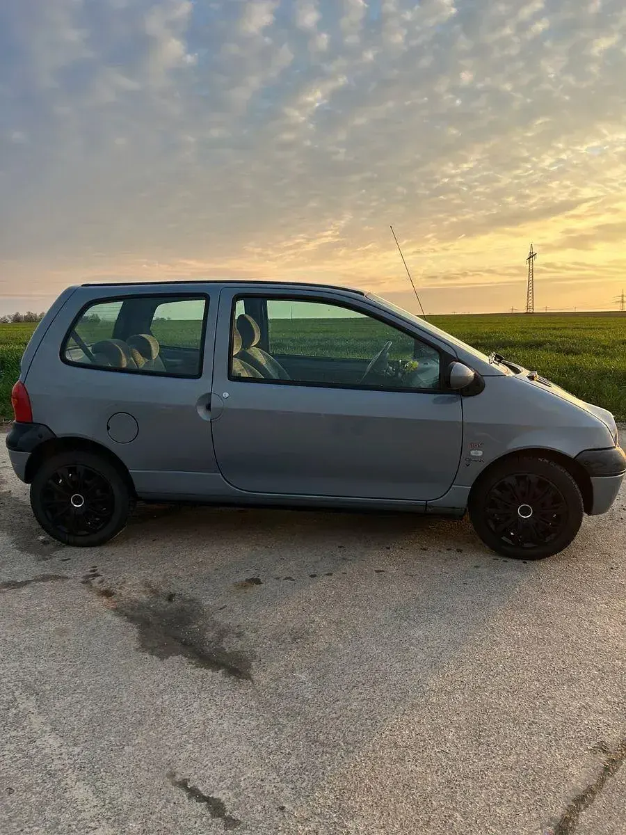 Brugt Renault Twingo Expression 75 HK (55 kW) 2002 Blå Hatchback