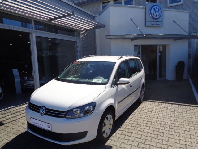 Gebraucht VW Touran 150 PS (110 kW) 2013 Weiß Van / Kleinbus