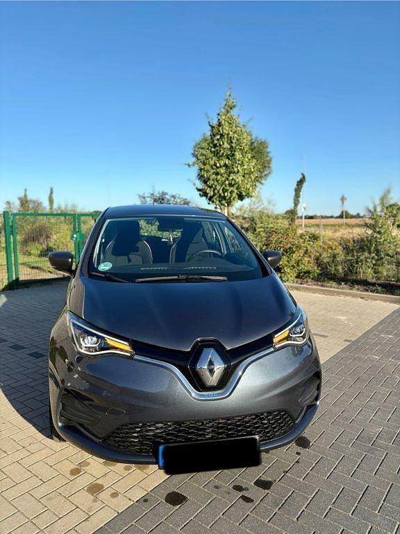 Grau Gebraucht 2021 Renault Zoe Life Kleinwagen | 10.500 € (Superpreis) - Bild 1/4