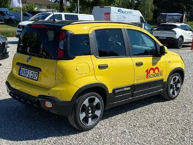 Gebraucht Fiat Panda Cross Cross 69 PS (50 kW) 2025 Schwarz Kleinwagen
