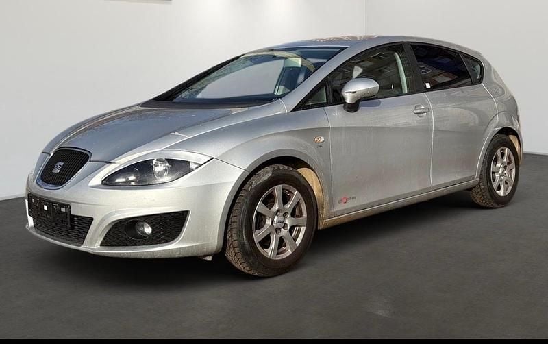 Gebraucht Seat Leon Ecomotive 139 PS (102 kW) 2012 Silber Kombi