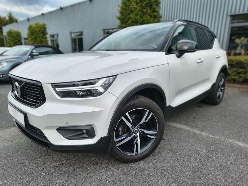 Gebraucht Volvo XC40 R-Design 156 PS (114 kW) 2018 Weiß SUV