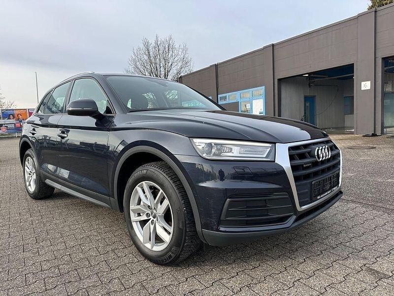 Gebraucht Audi Q5 Basis 190 PS (139 kW) 2017 Blau SUV