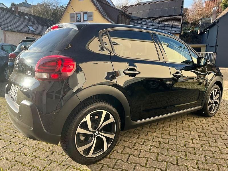 Gebraucht Citroën C3 PureTech 110 PS (80 kW) 2023 Schwarz Limousine
