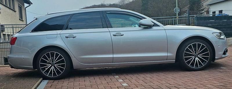 Gebraucht Audi A6 204 PS (150 kW) 2012 Silber Kombi