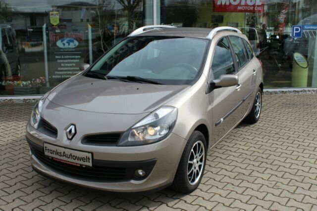 Gebraucht Renault Clio GrandTour Dynamique 101 PS (74 kW) 2009 Beige metallic Kombi