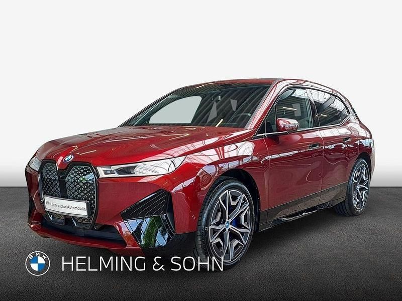 Rot Gebraucht 2023 BMW iX Sport Line SUV | 51.699 € (Guter Preis) - Bild 1/4