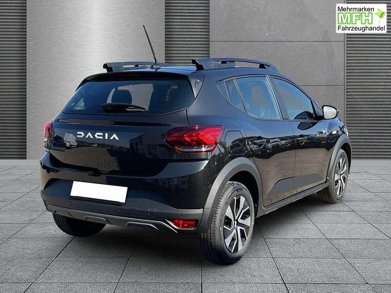 Neu Dacia Sandero Expression 101 PS (74 kW) 2026 Perlmuttschwarz SUV
