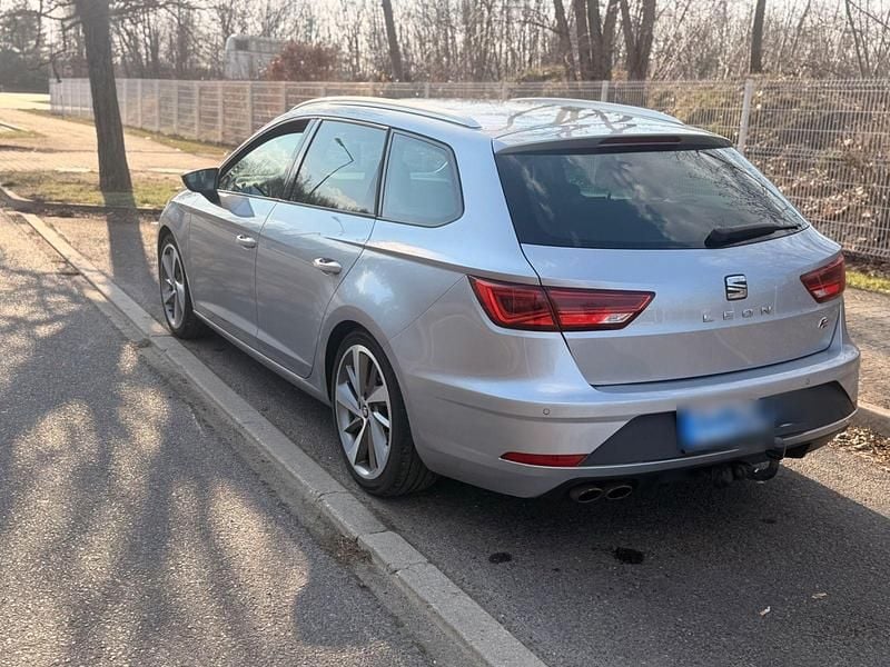 Gebraucht Seat Leon ST FR 184 PS (135 kW) 2018 Silber Kombi