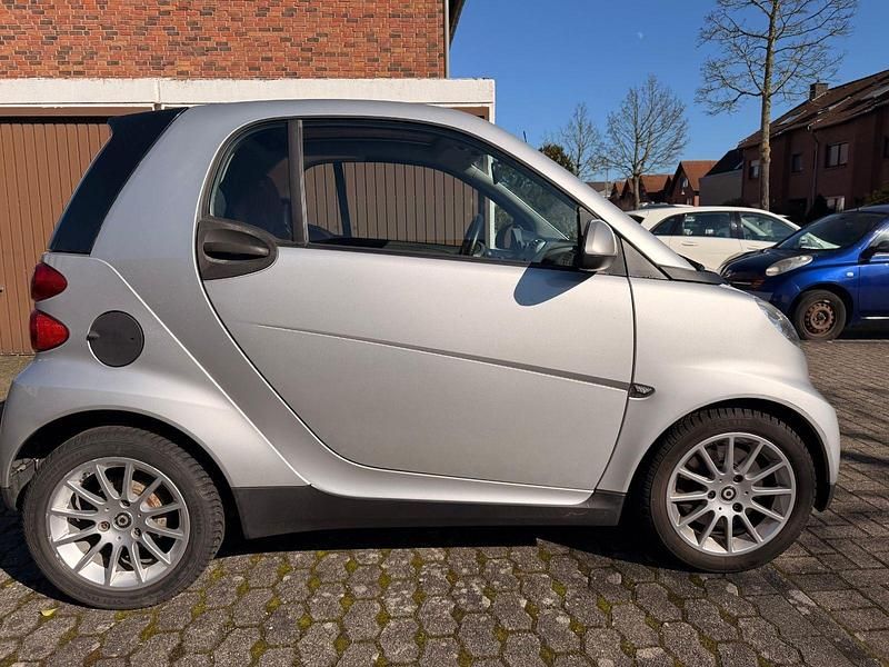 Gebraucht Smart ForTwo Coupé 71 PS (52 kW) 2008 Silber Coupé