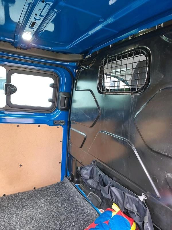 Gebraucht Ford Transit 101 PS (74 kW) 2014 Blau Van / Kleinbus