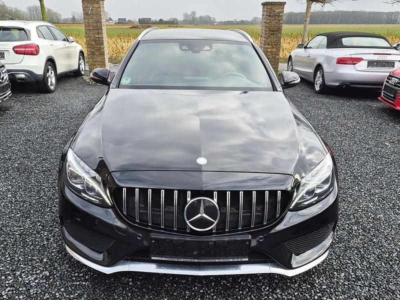 Gebraucht Mercedes C200 AMG line 184 PS (135 kW) 2015 Obsidianschwarz  metalliclack Kombi